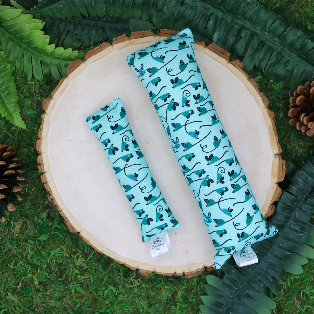Organic catnip with valerian root cat toy kickers handmade by The Luminous Pets Teal Mice