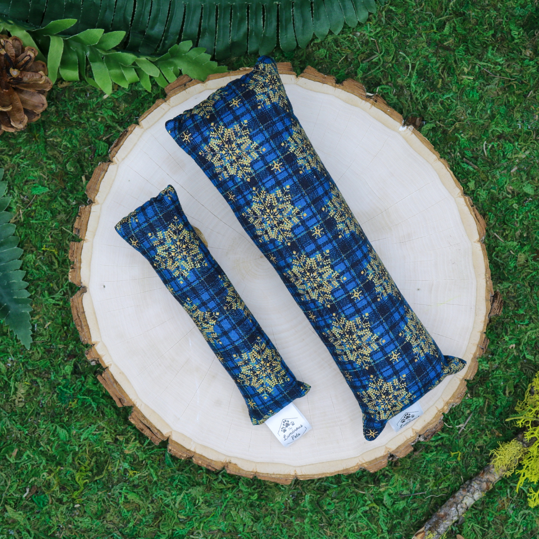 Catnip with valerian root kicker toy by The Luminous Pets _ Blue plaid with golden snowflakes