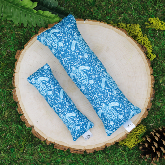 Catnip with valerian root cat toy by Luminous Pet _ sea turtles swimming