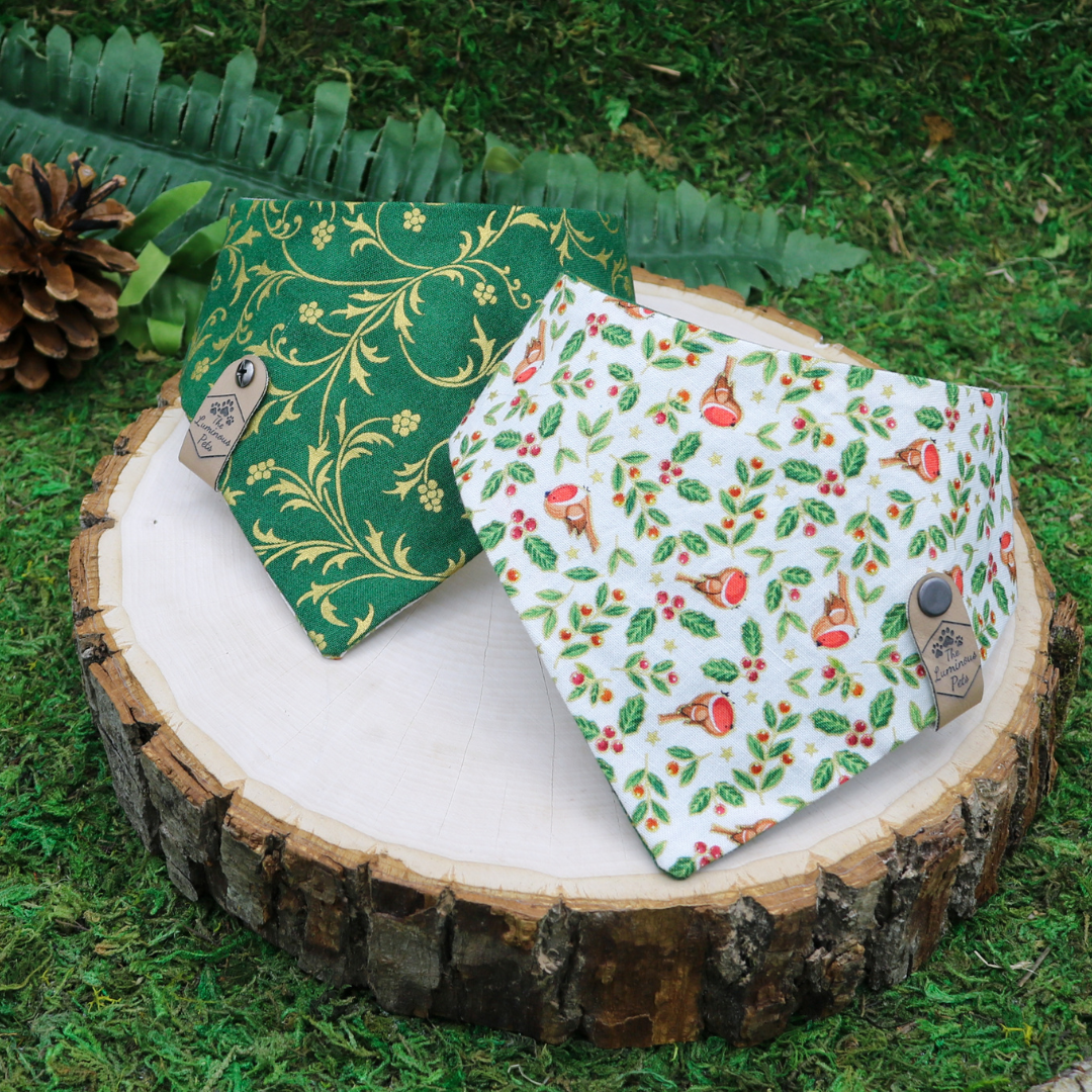 Reversible snap on bandanas by The Luminous Pets _ Winter birds with holly