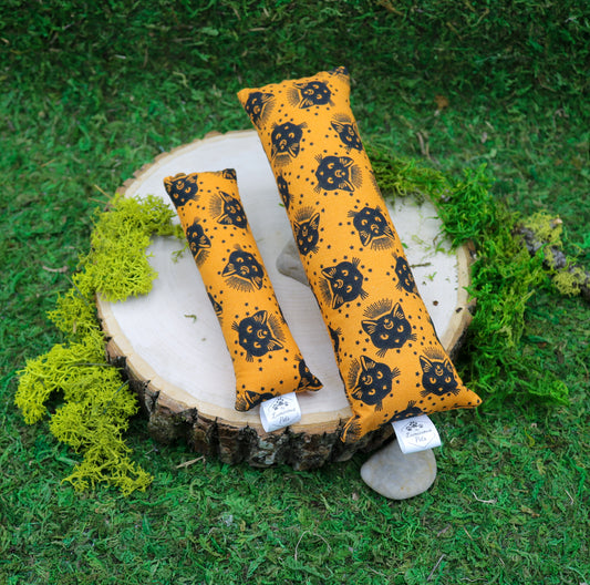 Catnip and Valerian Root Cat Toy for Halloween | Handmade by The Luminous Pets
