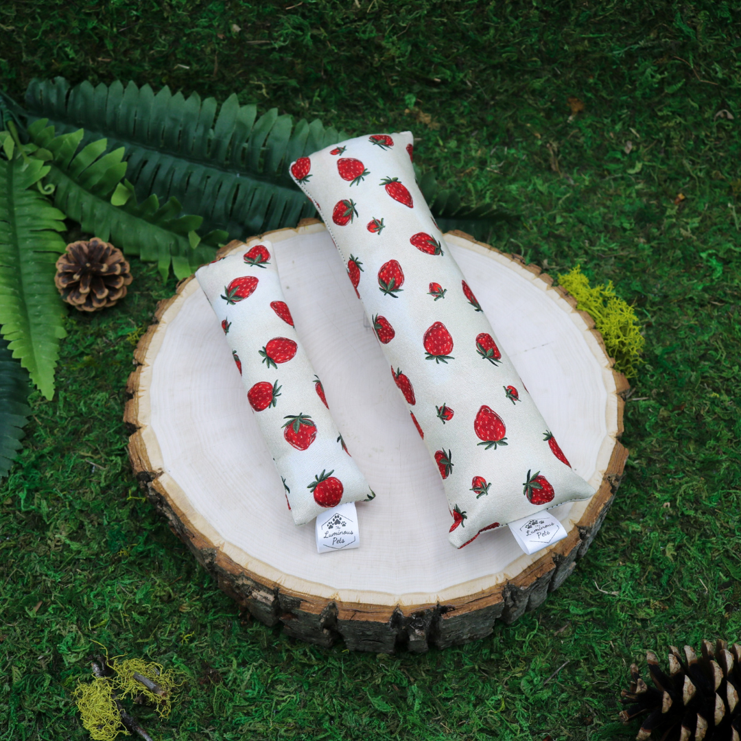 The Luminous Pets 
Strawberry Catnip with Valerian Root Kicker Toy for Cats
