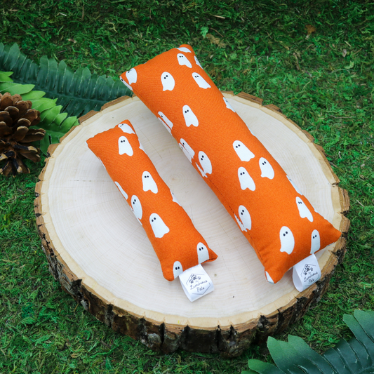 Organic catnip with valerian root cat toy kickers handmade by The Luminous Pets  Halloween Ghosts