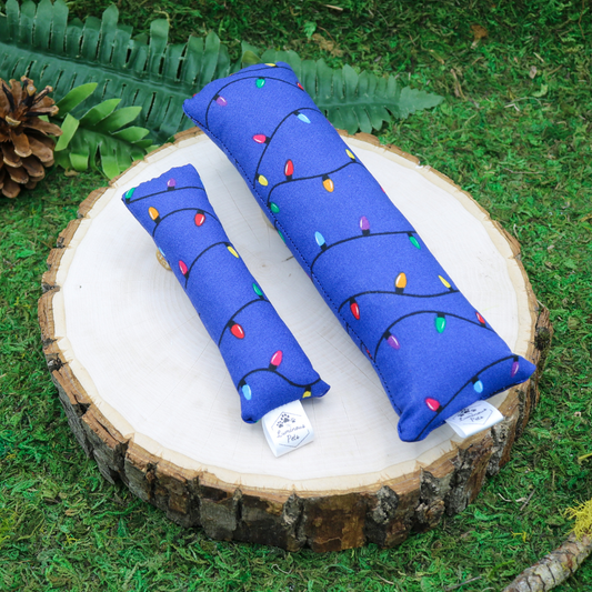 Catnip with valerian root cat toy _ Kicker sticks by The Luminous Pets _ Christmas Lights