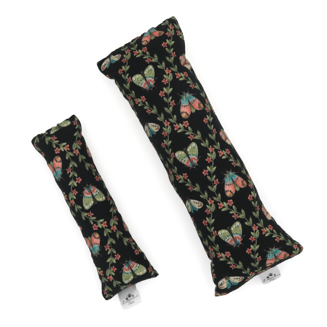 Catnip with valerian root cat toys by Luminous Pets _ Mini Moth Garden