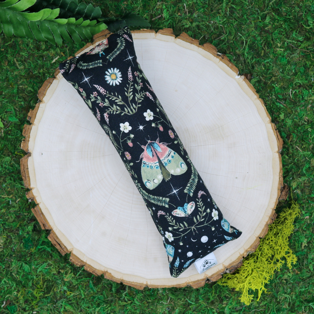 Catnip with valerian root cat toy by The Luminous Pets _ Moth Garden 