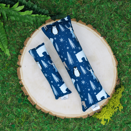 Catnip with valerian root cat toy by The Luminous Pets _ Winter Animals on Navy