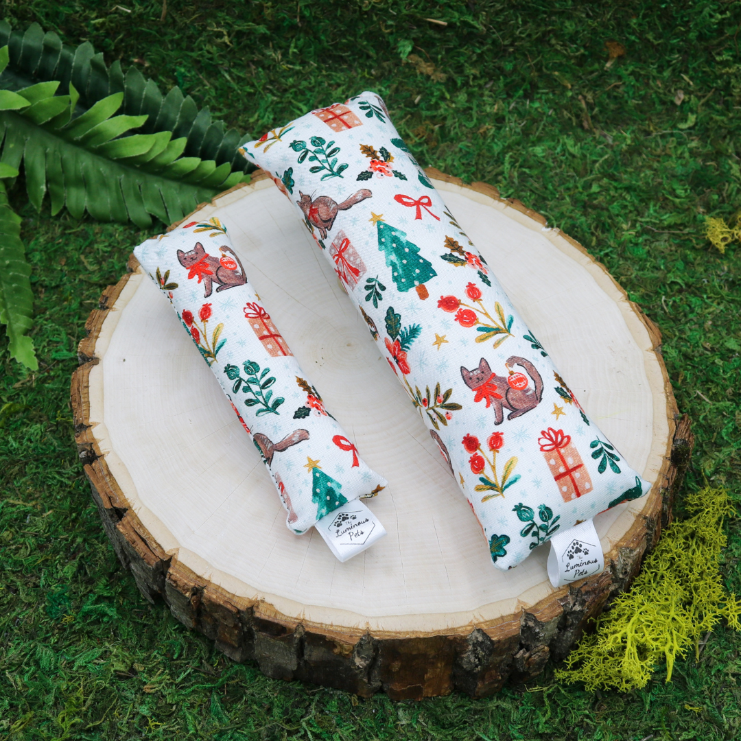 Catnip with valerian root cat toy by Luminous Pets Christmas Cat
