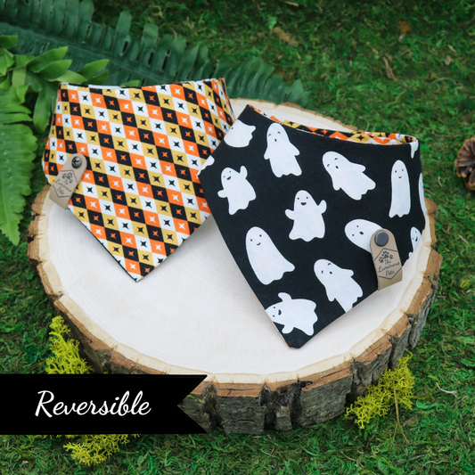 Snap on reversible pet bandanas by Luminous Pets _ Halloween happy ghosts and autumn diamonds